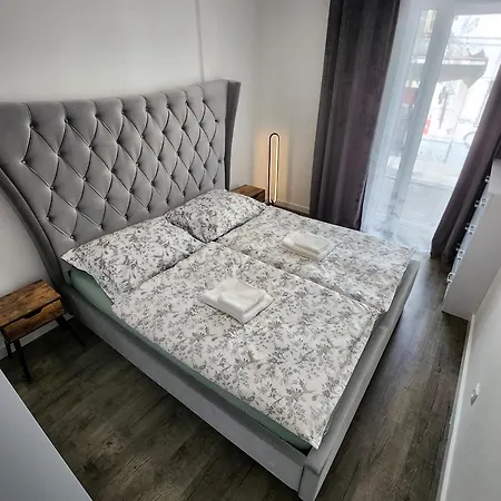 - Centrum 布拉迪斯拉发